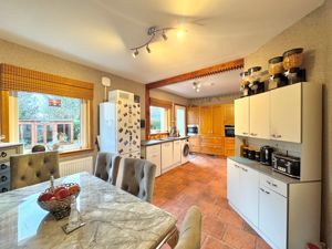 Photo 18- click for photo gallery